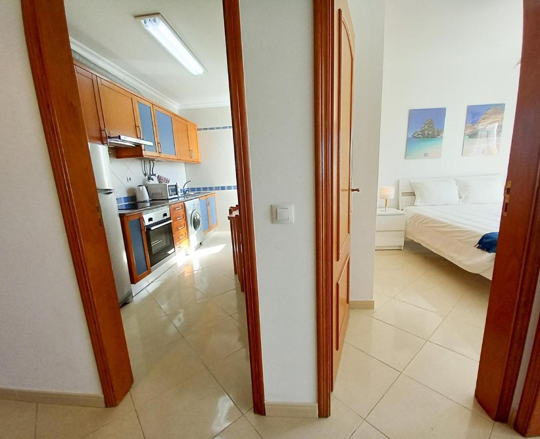 Colina Férias- Garagem&wifi Appartement Quarteira